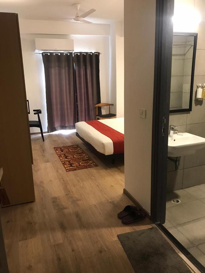 Hotel Aarkay Palace Badarpur Exterior photo